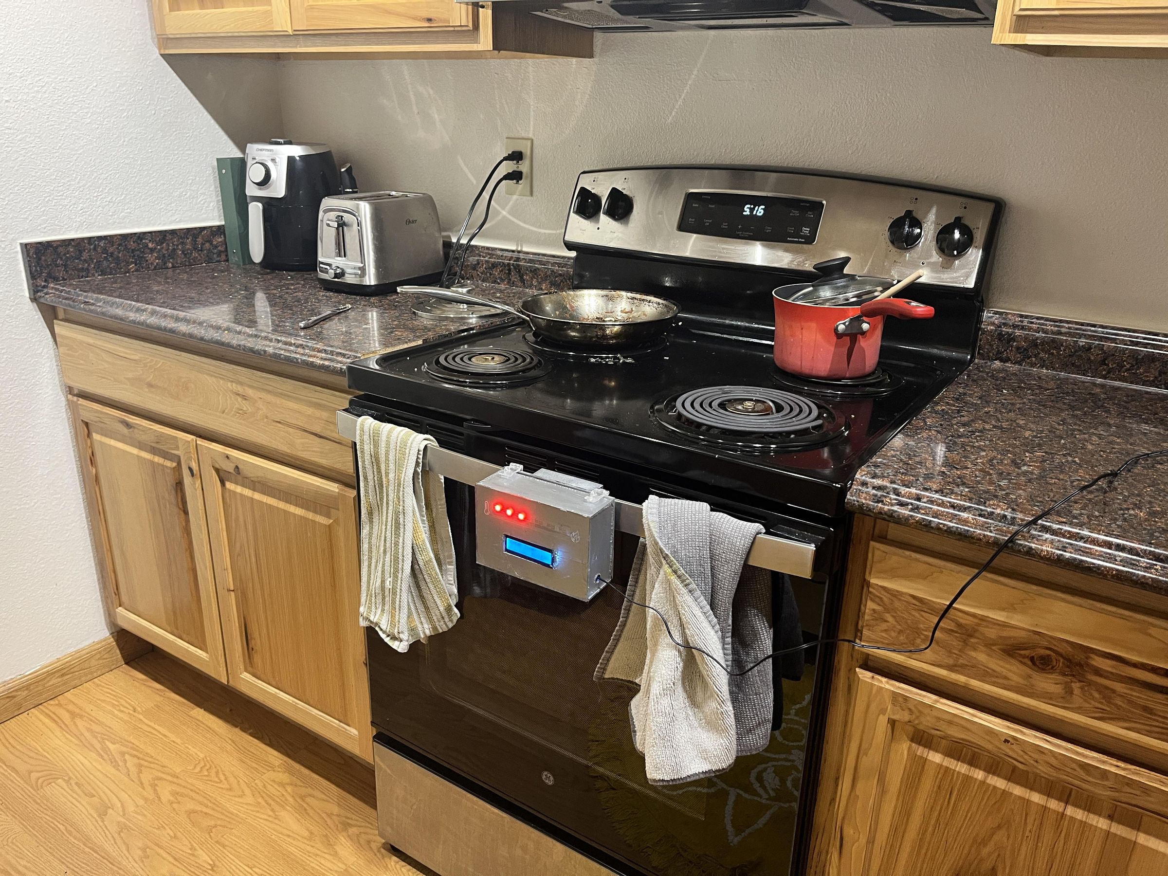 Oven Oops device